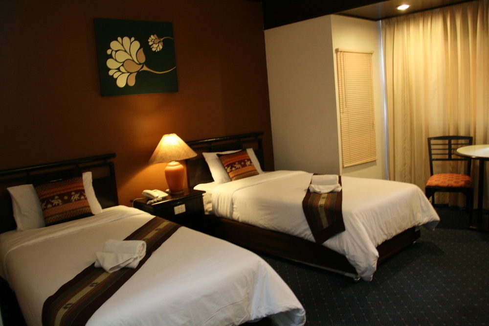 צ'יאנג מאי Thapaeplacehotel מראה חיצוני תמונה