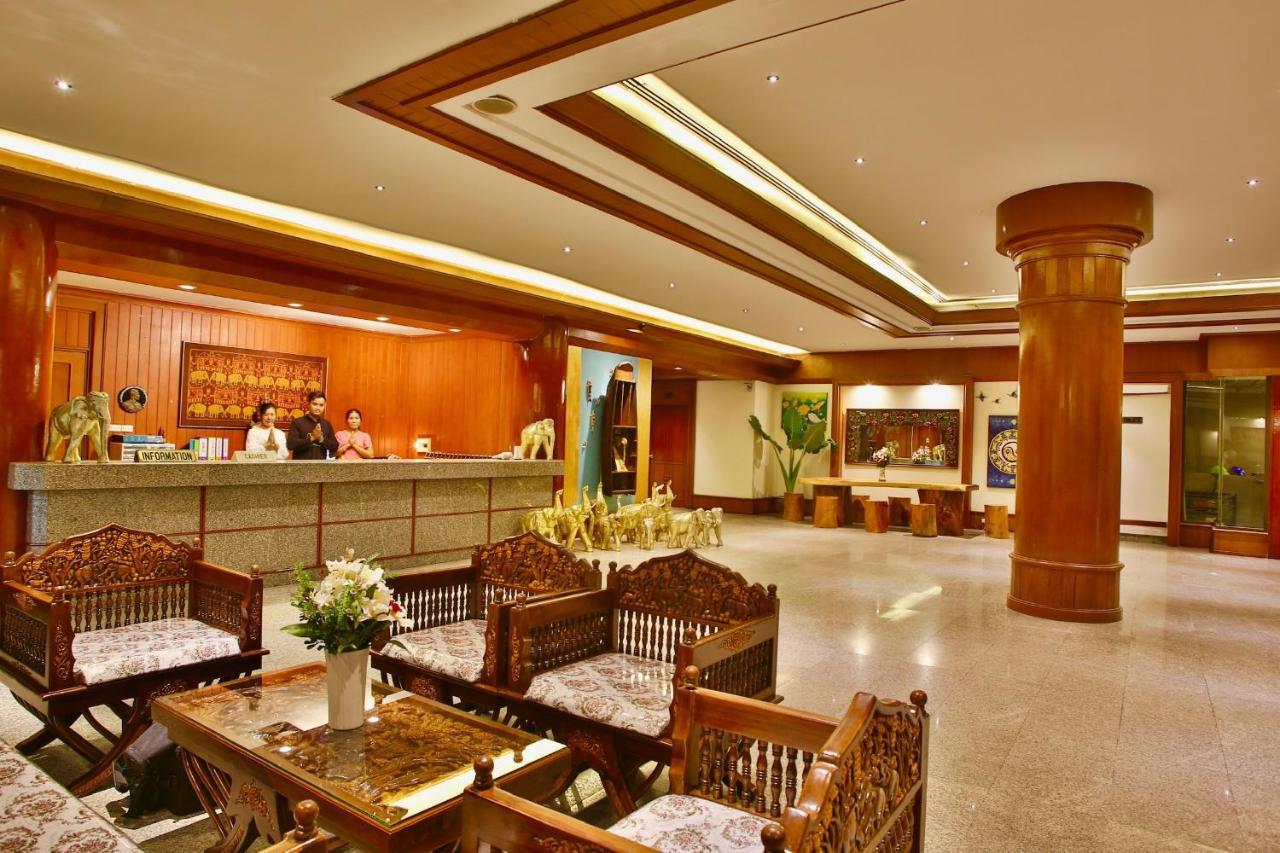 צ'יאנג מאי Thapaeplacehotel מראה חיצוני תמונה